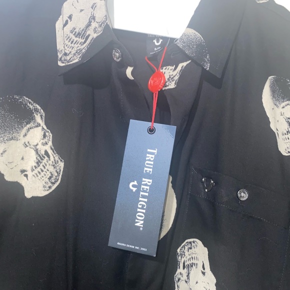 True Religion short sleeve button up - Picture 4 of 6